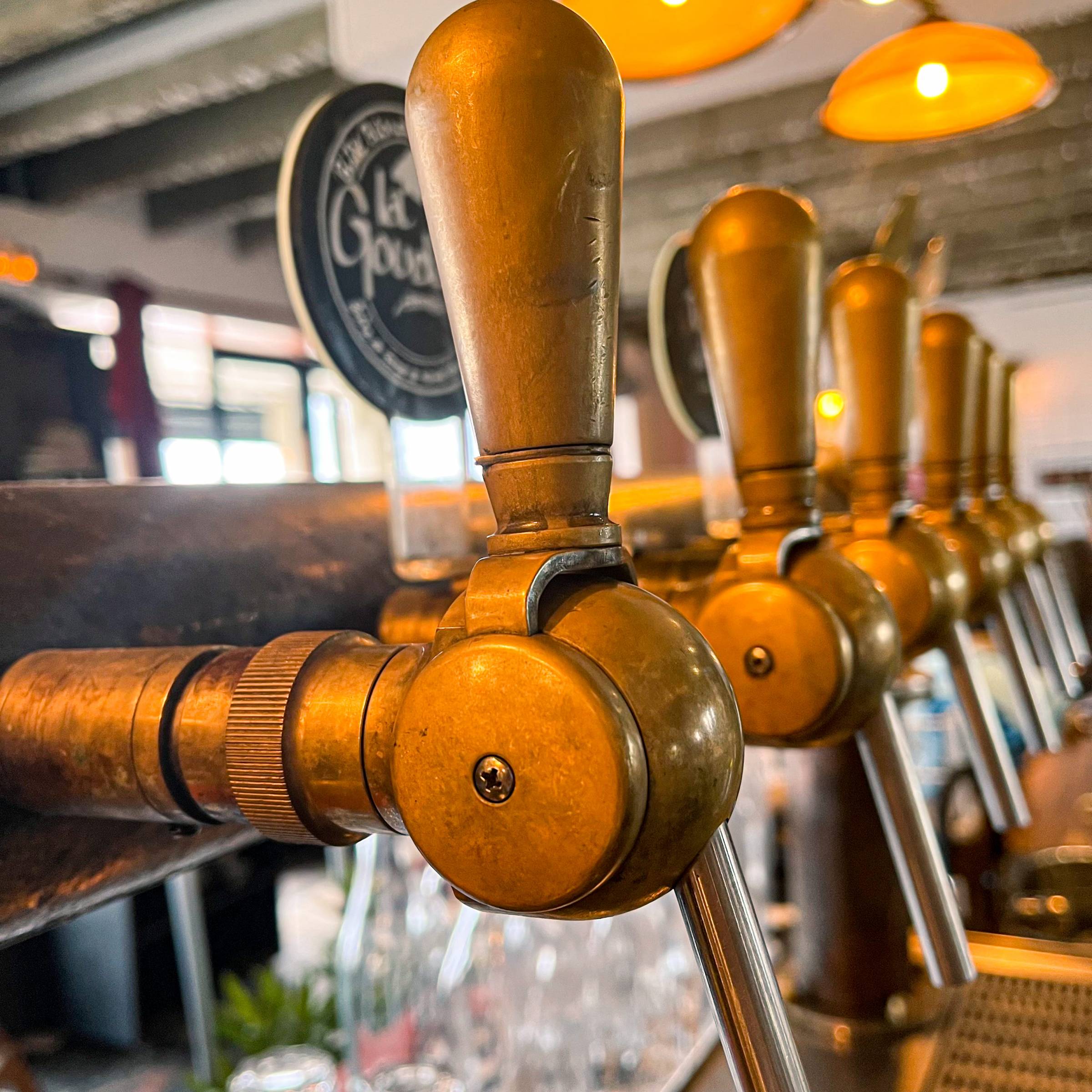 Bar à cocktail & Restaurant de burgers Le Havre centre ville The Architect